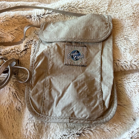 Rocksax Unisex Crossbody Bag / Passport Holder - 21x16x5.5cm, 900D Polyester, Adjustable Strap - View #9